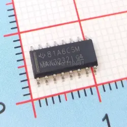 MAX3232IDR 2/2 трансивер полный RS232 16-SOIC