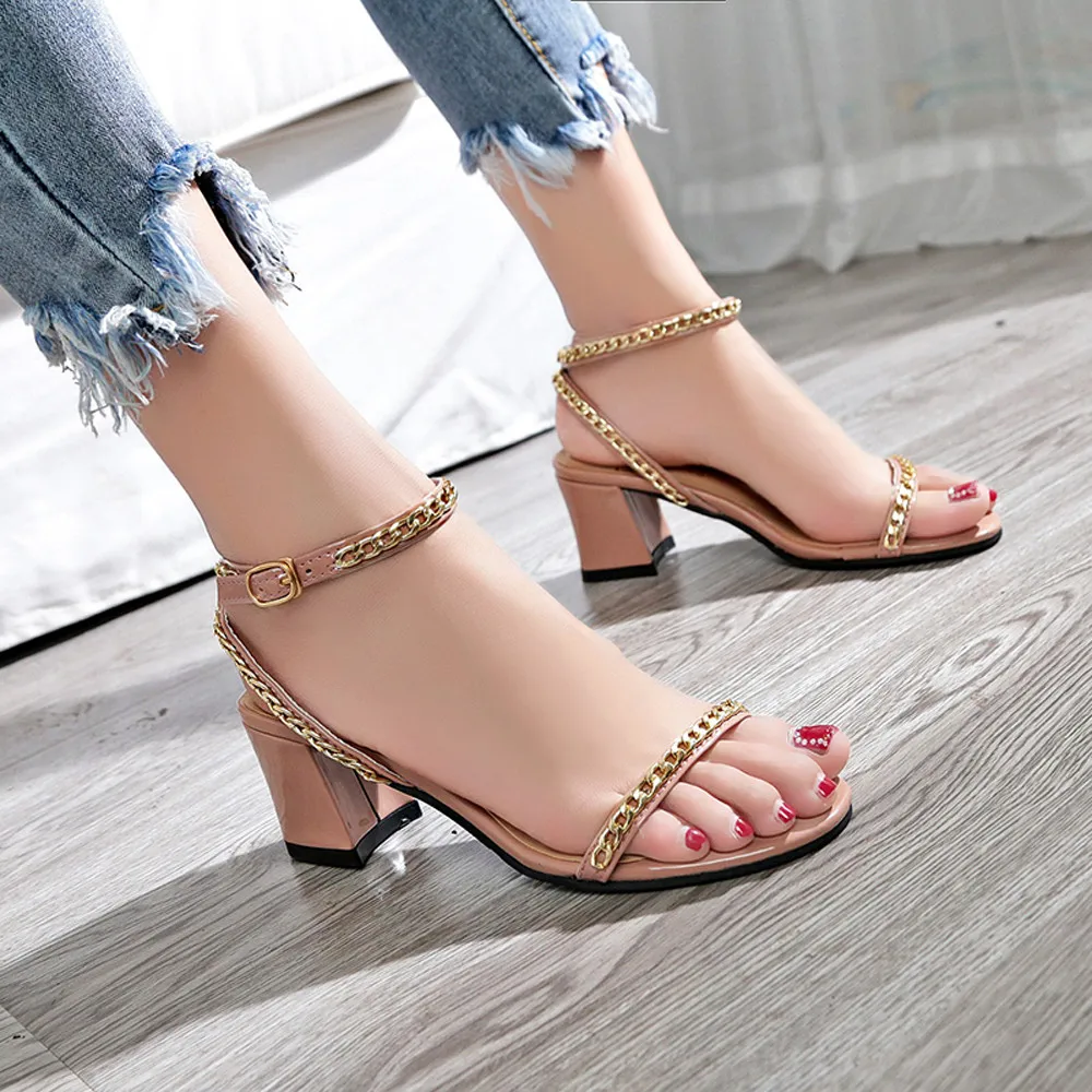 

Lady Shoes Nice Summer Gladiator Sandals Women High Heels Sandals Party Wedding Shoes Glitter Lady Metal Decoration Sandals
