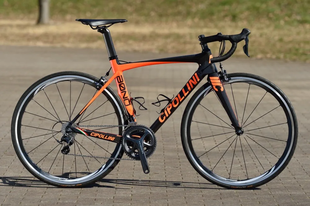 Excellent 14 color MCipollini BOND Complete carbon road bike with BOND carbon frames 50mm carbon wheels R8000 Groupset 3
