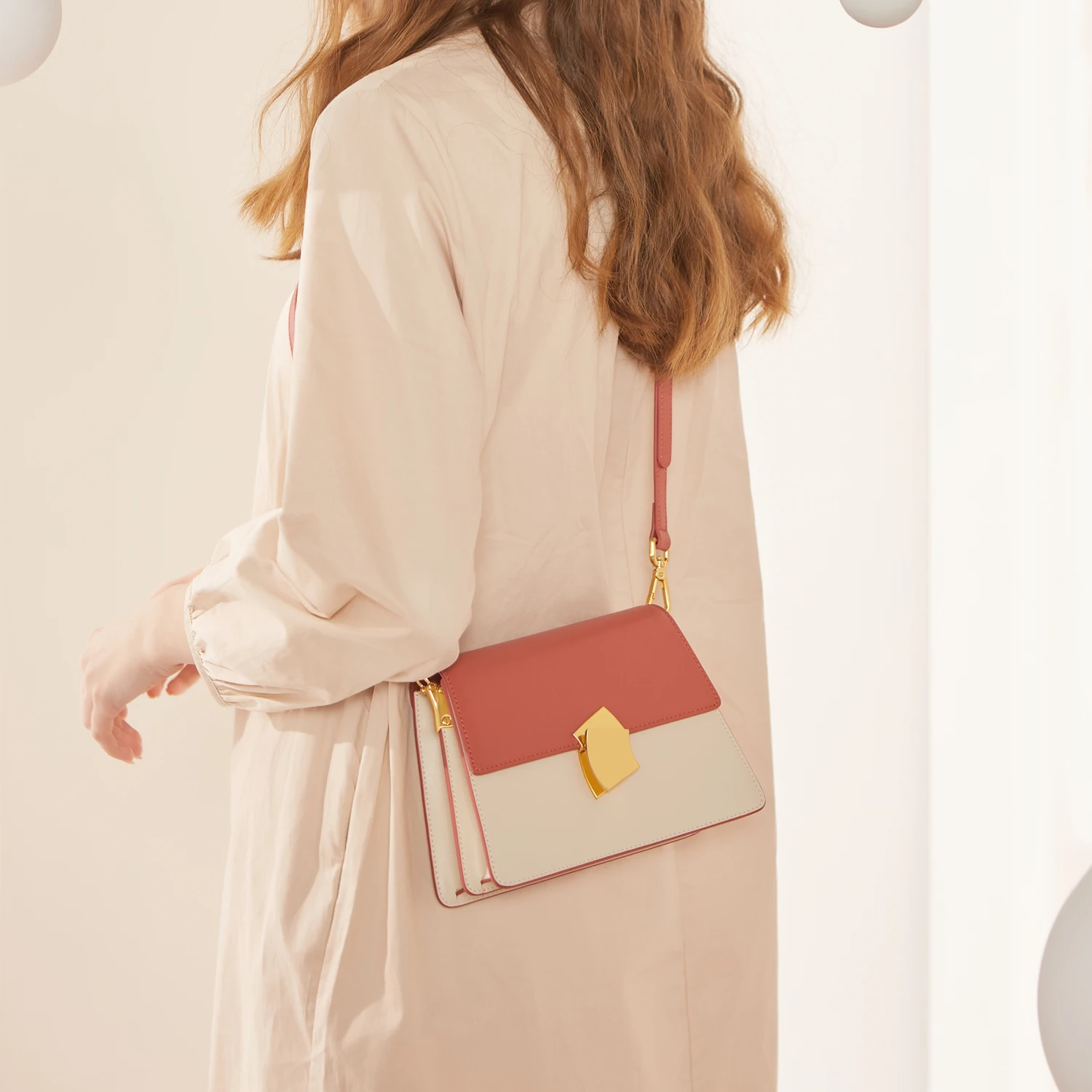 

France Bag Woman 2019 Broadband Messenger Single All-match Shoulder Square Package luxury handbags women designer Crossbody sale