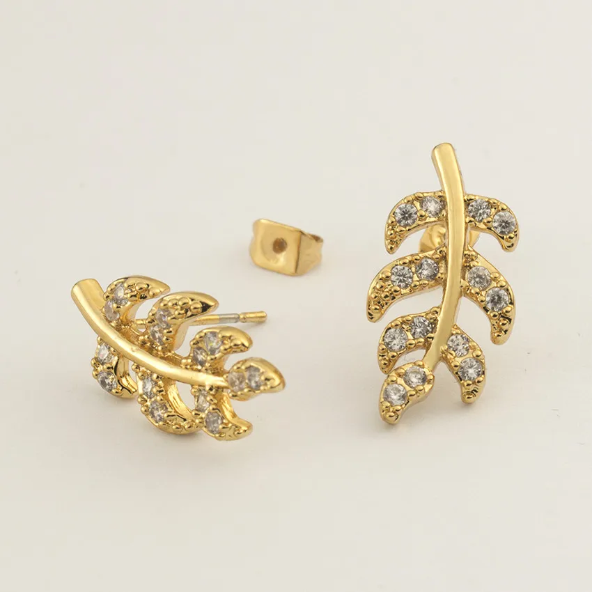 

Sparkling CZ Crystal Leaf Stud Earrings Rose Gold Color Bijoux Femme Wedding Anniversary Gifts Trendy Jewellery Accessories