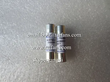 

new fuse D330007 A070GRB05T13 5a 700V