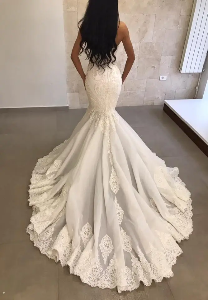 lace-beaded-2019-vintage-wedding-dresses-long-sleeves-sheer-neck-bridal-dresses-ball-gown-sexy-wedding-gowns (2)