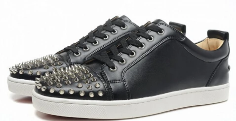 Qianruiti zapatos hombres/роскошная мужская обувь; повседневная обувь на плоской подошве с заклепками; модные кроссовки на шнуровке; цвет серый, черный; замшевая обувь - Цвет: Темно-серый