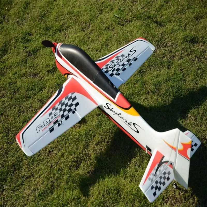 Спортивные RC самолет 950mm размах крыльев приводимого в движение с помощью электропривода F3A FPV летательный аппарат RC самолет комплект для детей модели открытой игрушки красные, синие зеленый