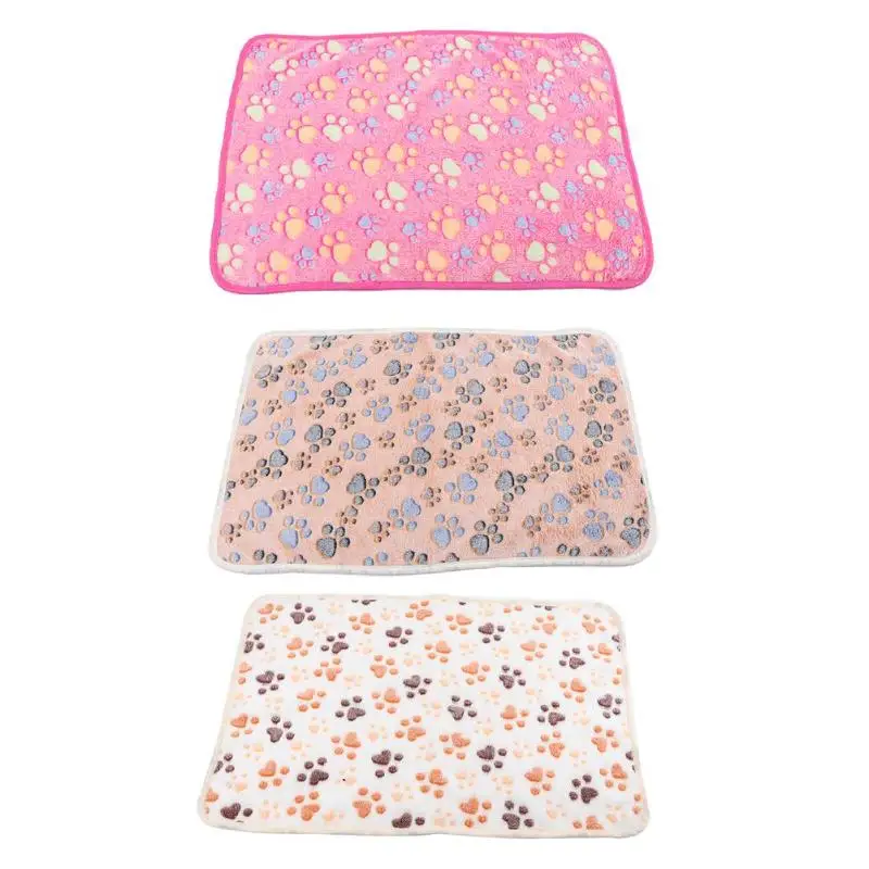 

Dog Bed Mats Breathable Soft Coral Fleece Paw Foot Print Warm Pet Blanket Hand Wash Sleeping Beds Cover Mat For Dogs Cats