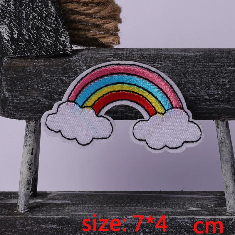 Новое поступление 1 шт. Радуга Утюг на вышитые патч для ткань мультфильм значок