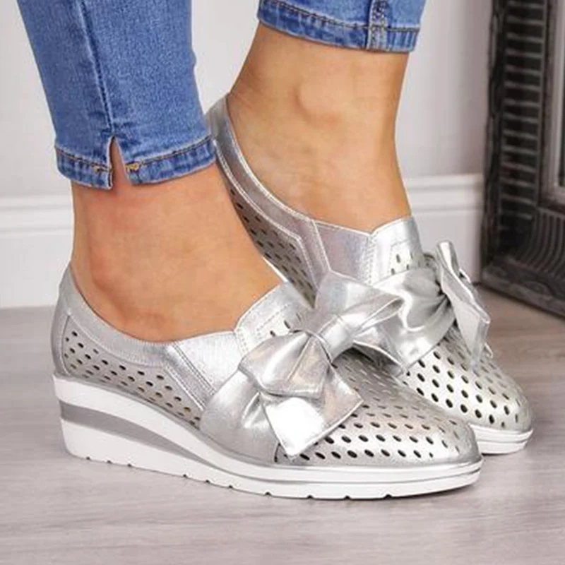 Autumn Women Shoes Wedges Hollow Out Breathable Pumps PU Bowtie Platform Fashion Ladies Slip On Casual Comfort Female Moccasins - Цвет: Silver