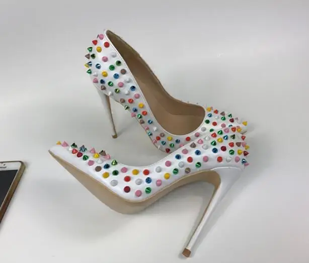 Mujer De Spikes Sexy Del Dedo Altos Tacones Diseñador Lujo Mujeres Sandalias Heel 8cm 10cm Bombas Zapatos Heel Punta Remaches 12cm Heel Las Pie Moda 4w6dOI