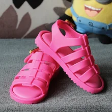 2017 nouveau automne bébé filles pvc sandales en cuir pour enfants mode rose sandales enfants sandales romaines garçons Creux sandales appartements