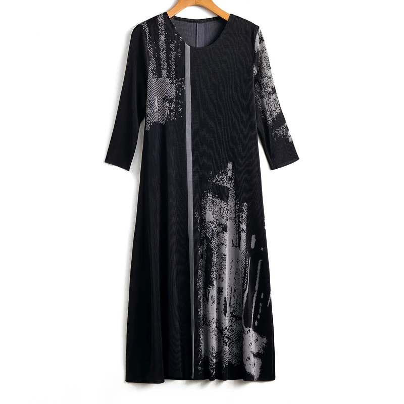 Changpleat новых печатных Для женщин платья Miyak плиссированные Модные свободные большие размеры круглым вырезом и рукавами 3/4 большой эластичный женский платье прилив