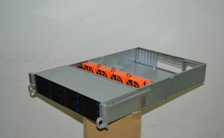 2U2412 12 Disk Hot Swap Storage Server Case