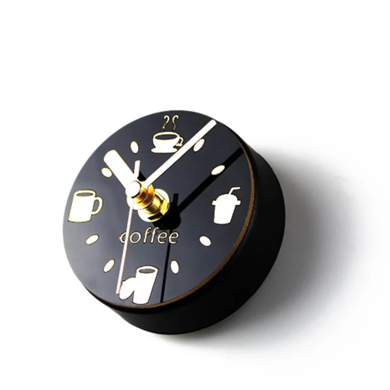 часы на магните. плоские часы на магните. магнитные часы на холодильник. часы магнит на холодильник. электронные часы на магните.