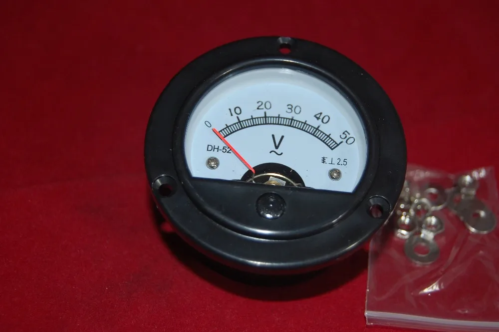 AC 0 50V Small round Analog Voltmeter Analogue Voltage panel meter DH52