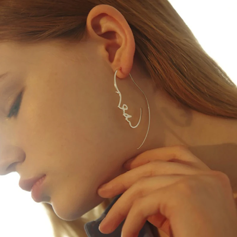 

2018 New Unique Charming Gold/Silver Filled Face Dangle Wire Earrings Girls Artsy Outline Long Earrings For Women Bijoux