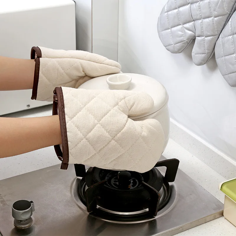 

2019 New Microwave Oven Insulation Anti-scalding Gloves Thickened Insulated Cotton Gloves Kitchen Cooking Baking Tools