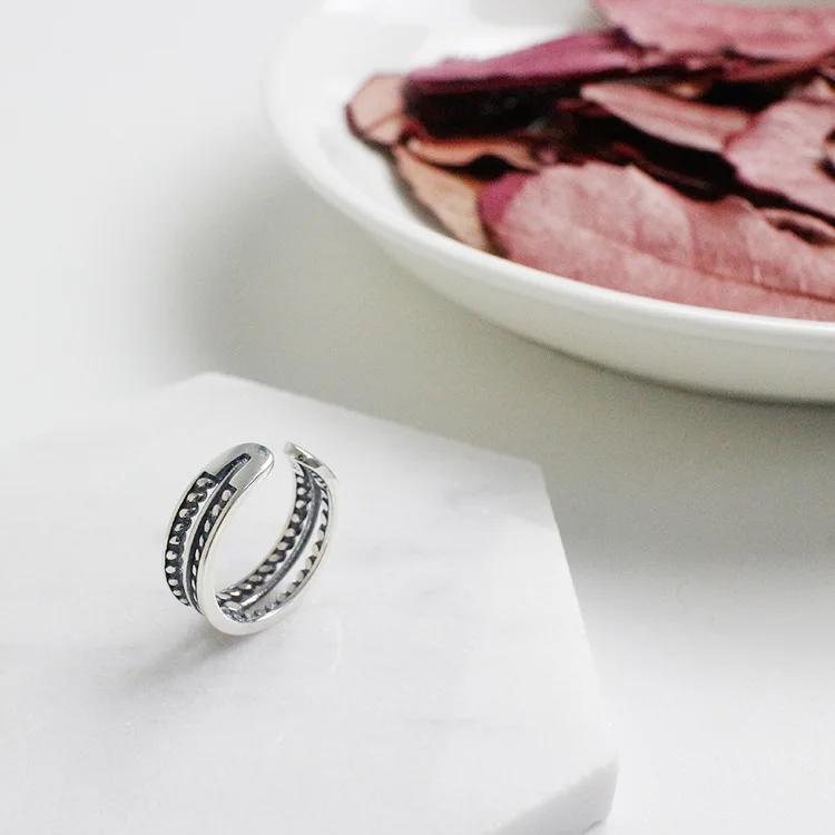 

Retro Size3-size4.5 Small 100% Authentic S925 Sterling Silver Fine Jewelry Multi-Layers with Ball Knuckle Midi Toe Ring J163