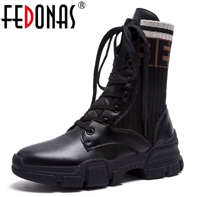 Goede FEDONAS Merk Vrouwen Enkellaarsjes Lace Up Herfst Winter Stretch Laarzen Platforms Comfort Casual Schoenen Vrouw Dames Nieuwe Martin Laarzen