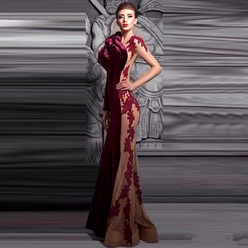 

Hot 2019 Gorgeous Long Evening Dress O Neckline Lace Appliques Velvet Wine Red Mermaid Prom Gowns Flower Robe de Soiree