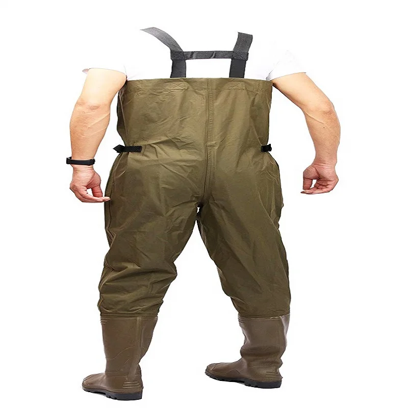 חליפת ניילון אטומה למים לדייג גם בחורף – כולל מגפיים