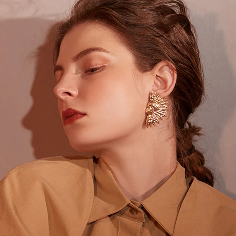 

Timlee E184 free shipping Personality Exaggerat Face Geometry Skeleton Outline Alloy Drop Earrings,Fashion Accessories Wholesale
