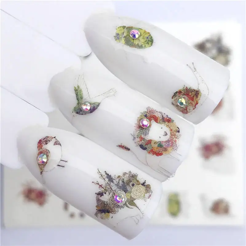 

LCJ Flower / Horse / Bird / Snail / Dog Designs Water Transfer Sticker Nail Art Decals DIY Fashion Wraps Tips Manicure Tools
