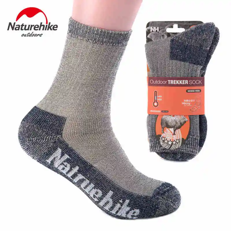 Outdoor Unisex Thick Warm Merino Wool Socks Climbing Hosiery Protect