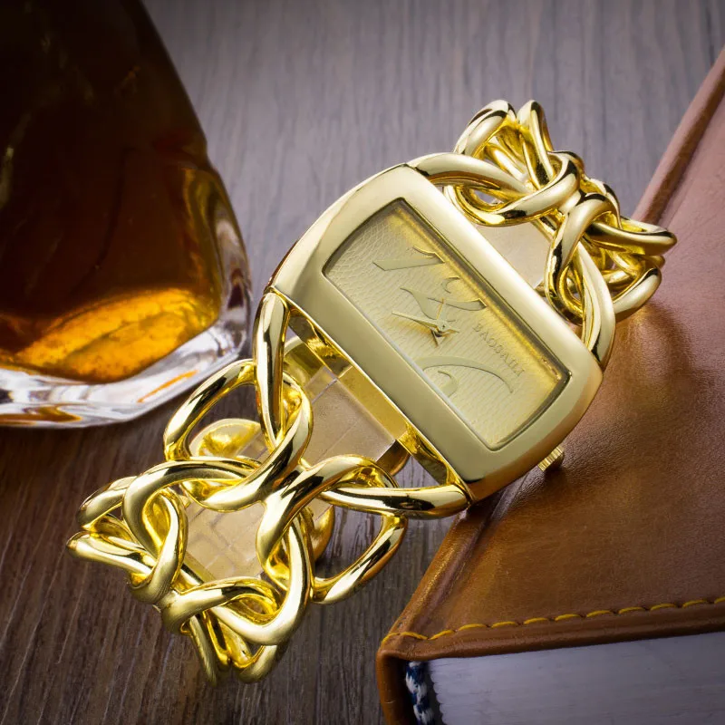 Prix pour 2016 BAOSAILI Nouvelles Femmes De Mode De Luxe Marque Montres Chaîne Femmes Robe Montre Charme Quartz Dames Montre relgio Horloge BSL-007 Prix pour 2016 BAOSAILI Nouvelles Femmes De Mode De Luxe Marque Montres Chaîne Femmes Robe Montre Charme Quartz Dames Montre relgio Horloge BSL-007