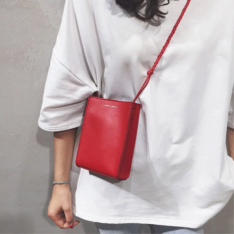 Girl Bag Mona Small Square Shoulder Bag Leather Weaving Belt Crossbody Bags Fashion Inclined Phone Pouch Vintage Messenger Pack - Цвет: Red shoulder bag