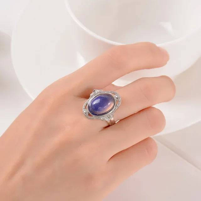 Vintage Retro Color Change Mood Ring Oval Emotion Feeling Changeable Ring Temper Vintage Retro Color Change Mood Ring Oval Emotion Feeling Changeable Ring Temper