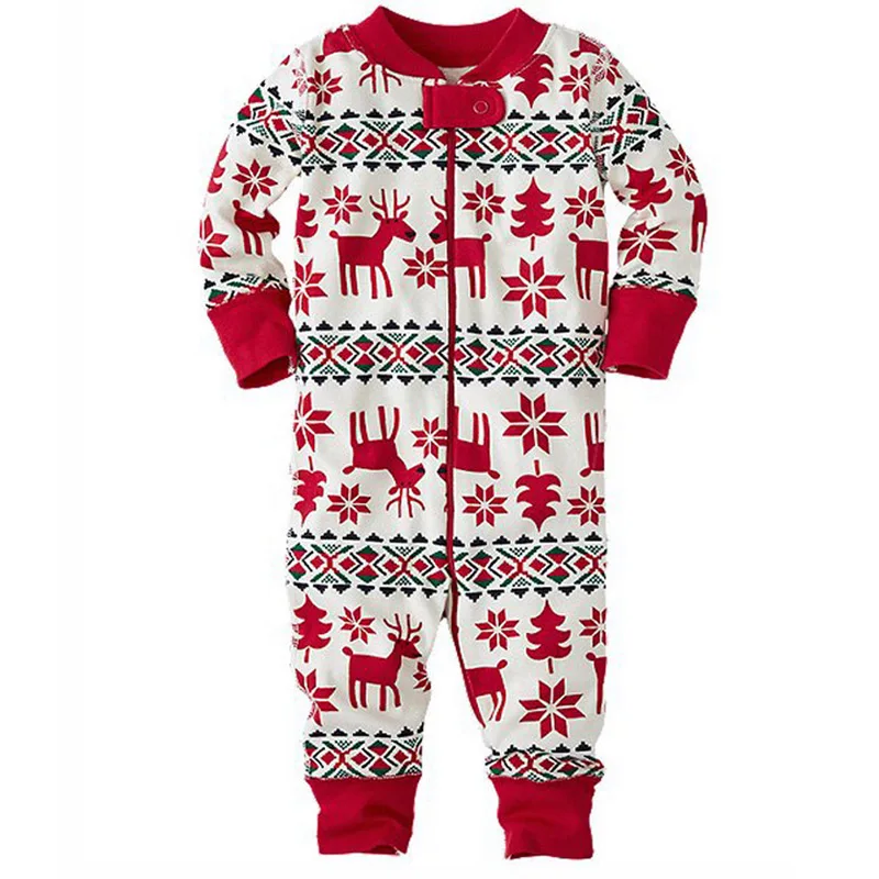 новогодняя коллекция для мальчиков. кофты для мальчиков 10 лет модные. кэжуал для мальчика на выпускной в детском саду. детская брендовая одежда. красный джемпер новогодний для мальчика.