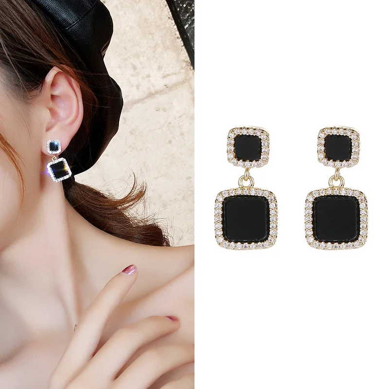

ES447 New Elegant Black Square Earrings Fashion Personality Wild Ear Jewelry For Gift Women Earrings Wedding Jewelry Party Gifts