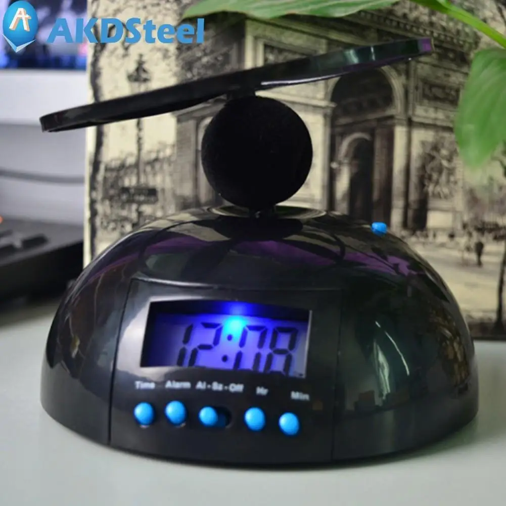 Будильник вертолет. Часы летят. Будильник сирена. Flying clock. Крылатый будильник иллюстрации.