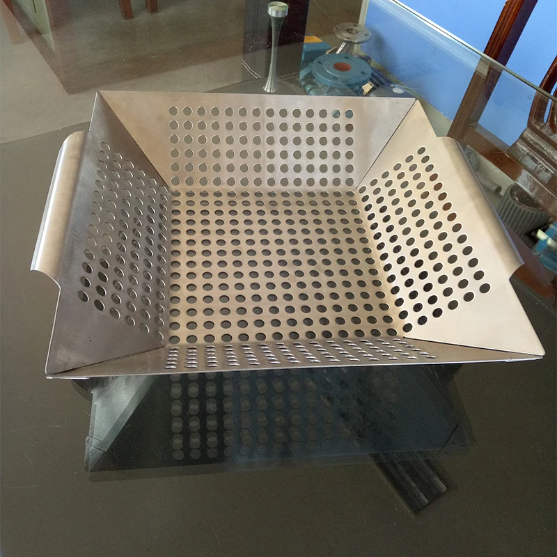 Grade Stainless Steel Vegetable Grill Basket Large Non Stick BBQ Grid Pan For Veggies Meat Fish Shrimp Fruit BBQ Accessories (9)