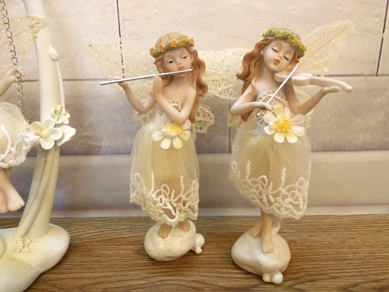 Скульптура Ангела из смолы красивая девушка любовь музыка играть вилион цветок фея Гарден статуэтки свадебный подарок украшение дома
