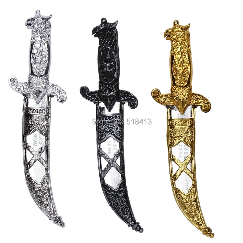 Детские игрушечные мечи трех цветов для игры в воинов