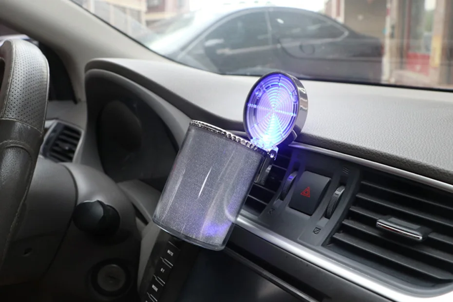 MUNSS Universal Car Ashtray With Colorful LED Light Portable Smokeless Ashtray Cigarette Holder Cup Car Interior Accessories  (16)