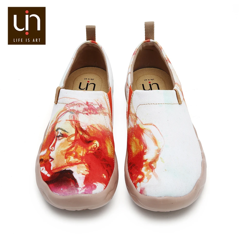 wide women's canvas shoes