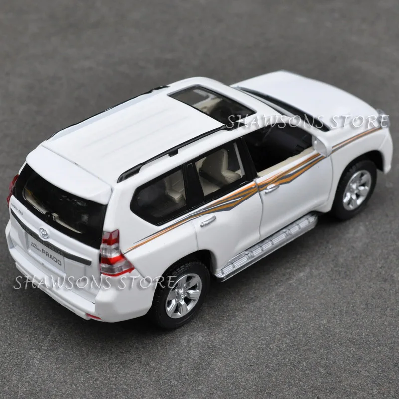 1:32 Scale Diecast Metal Car Model Toyota Land Cruiser Prado Suv Replica Pull Back Toy With Sound &Amp; Light