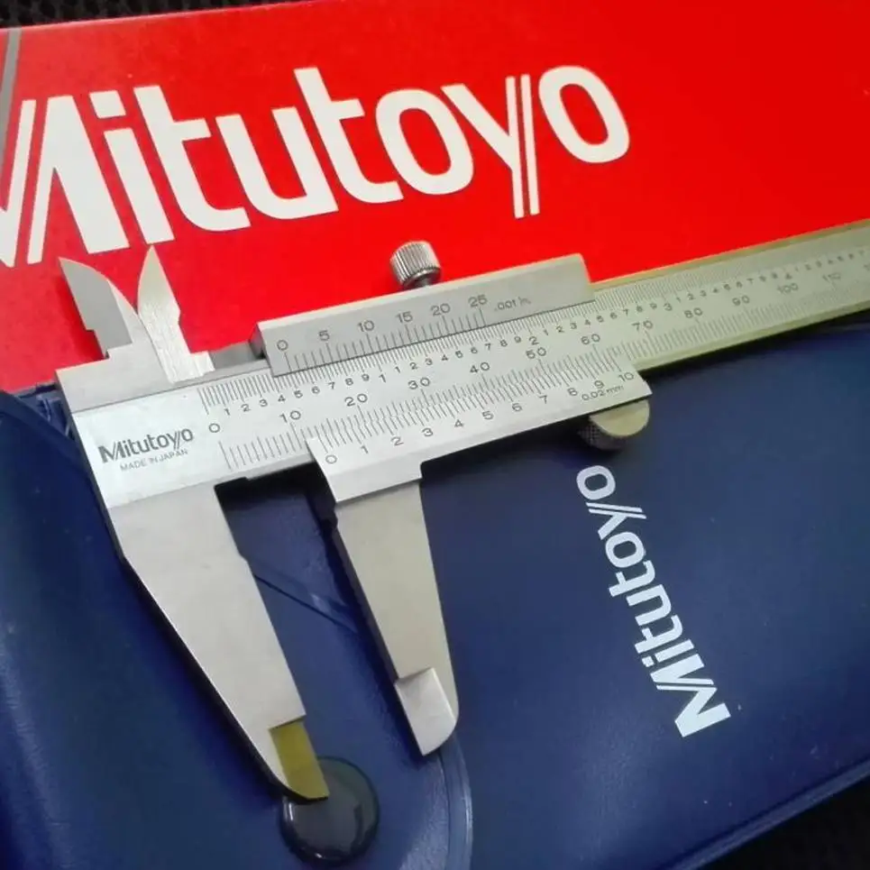 

Mutitoyo 530-312 0-6in/150mm Vernier Caliper