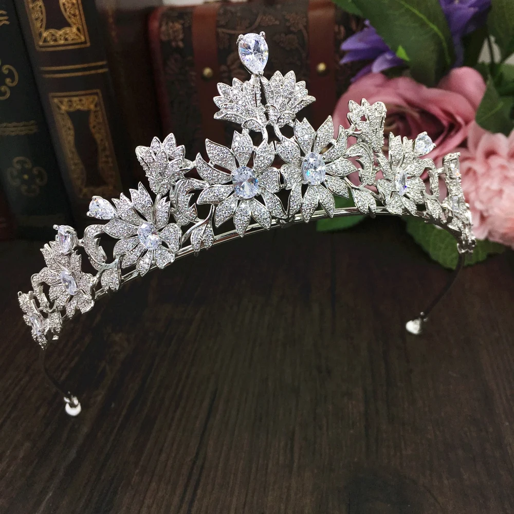 

Paved Full Cubic Zircon Tiara Vintage Zirconia Crown CZ Diadema Bridal Coroa Wedding Hair Accessories Bijoux Cheveux WIGO1339
