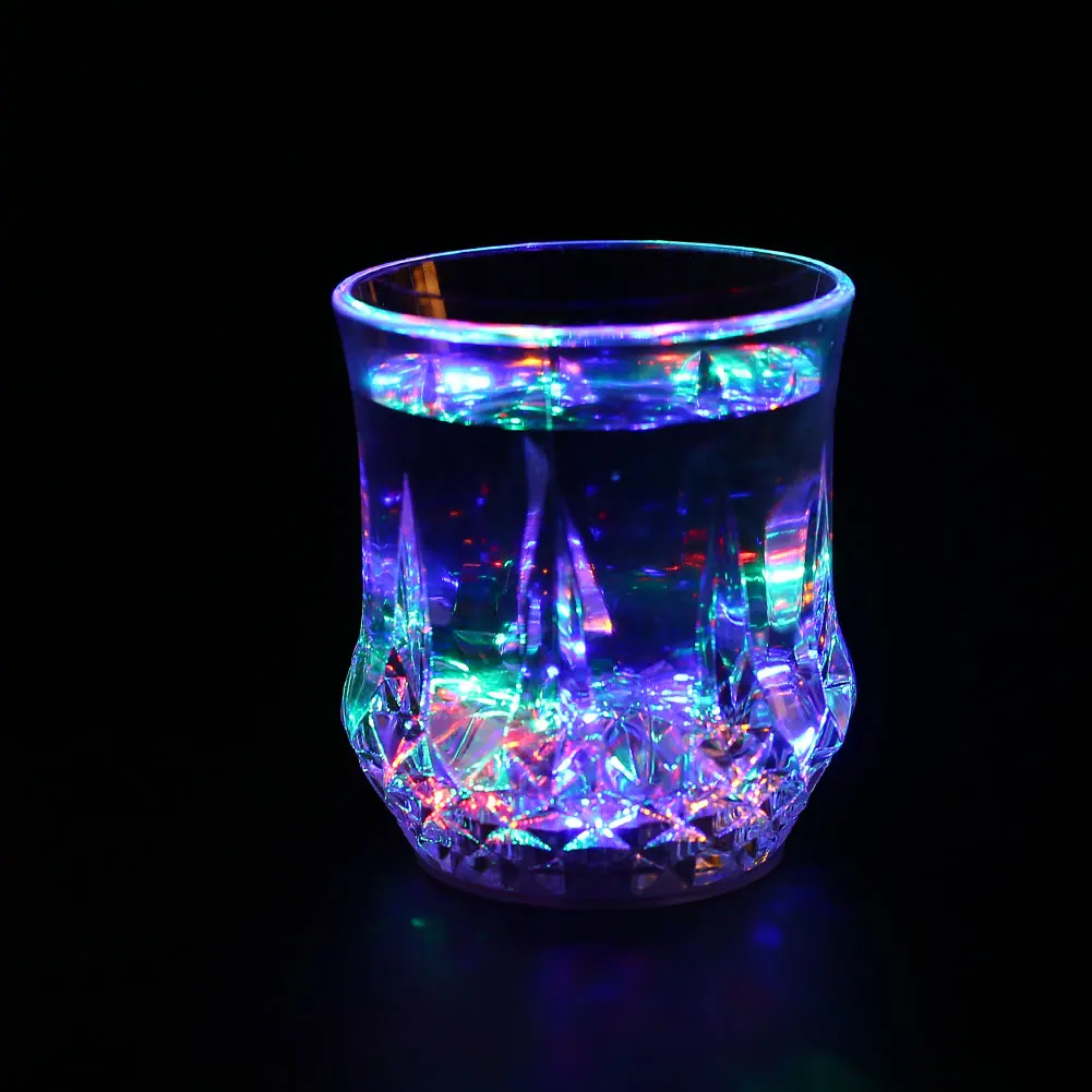 Sensing LED Color Charging Light Up Barware Drink Bear Milk Cup KTV Bar Party Sensing LED Color Charging Light Up Barware Drink Bear Milk Cup KTV Bar Party