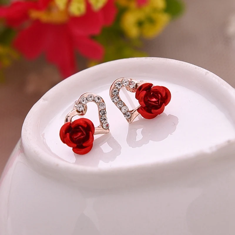 

New Trendy Gold Color Crystal Heart Shaped Stud Earrings For Women Red Rose Flower Stud Earrings Valentine's Day Gift