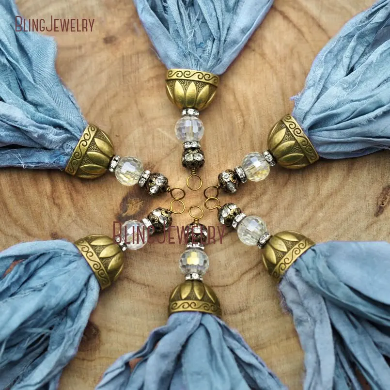 20171213-PM9052- Cerulean Sari Silk Tassel Pendant  Antique Bronze Color Plated_7