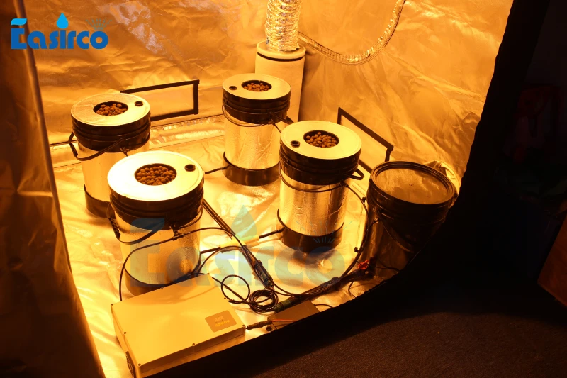 

Aeroponics System 5x 5 gallon Round bucket. Moveable Clone bucket.
