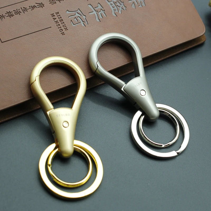 

Simple Men Key Chain Car Keychain Round Shape Classic Key Ring Holder Ins Style Smoky Blue Vintage Fathers Day Gift Bag Charm