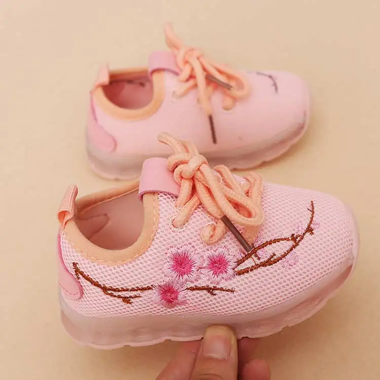 Kids sneakers 2019 new breathable solid mesh girls & boys casual shoes lighted floral children shoes lace-up sneakers (8)
