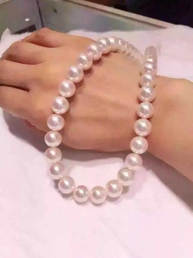 

Hot selling free shipping********AAA 10-11mm natural Akoya white pearl necklace 17inch