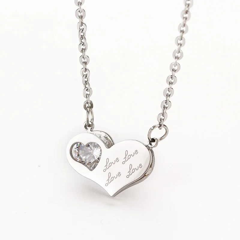

Fashon 316L Stainless Steel Pendants Heart Crystal Necklaces For Womens Love Accessories 2 Colors