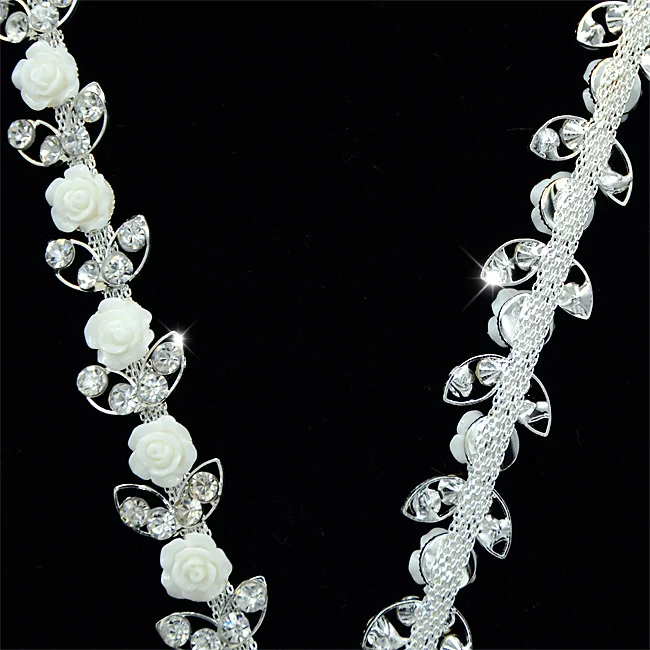 $89.99 10Yards Rose Flower Lovely Rhinestones Trims Chain Crystal Glass Strass 3.3cm Sew On Rhinestone